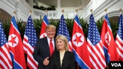 Rais Donald Trump akihojiwa na Mwandishi wa VOA Greta Van Susteren June, 12, 2018, Singapore.