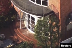 A screen grab taken from video shows damage to the home of U.S. House Speaker Nancy Pelosi after her husband Paul Pelosi was violently assaulted during a break-in at their house in San Francisco, California, U.S., October 28, 2022. (KGO TV via ABC via REUTERS)