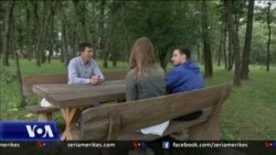 Kosovë, gjen çantën me mijëra dollarë dhe e kthen