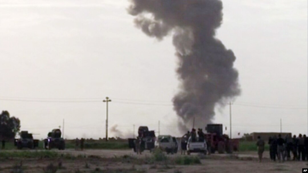 Shia va sunniy jangchilar Tikritda "Islomiy davlat"ga qarshi jang qilmoqda, 3-mart, 2015-yil