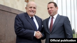 Armenia - Defense Minister Davit Tonoyan (R) meets with former New York Mayor Rudy Giuliani in Yerevan, October 22, 2018.