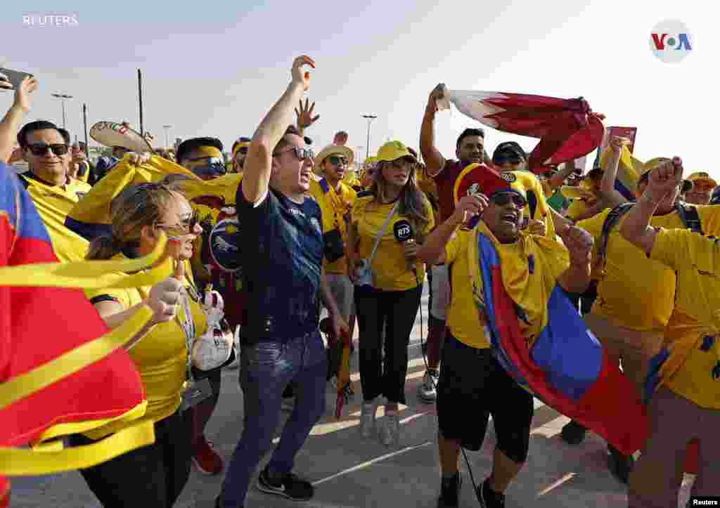 Hinchas ecuatorianos afuera del estadio antes del partido REUTERS/Hamad I Mohammed
