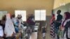 Rentrée scolaire: à Ouaga, l'école de la seconde chance pour adultes