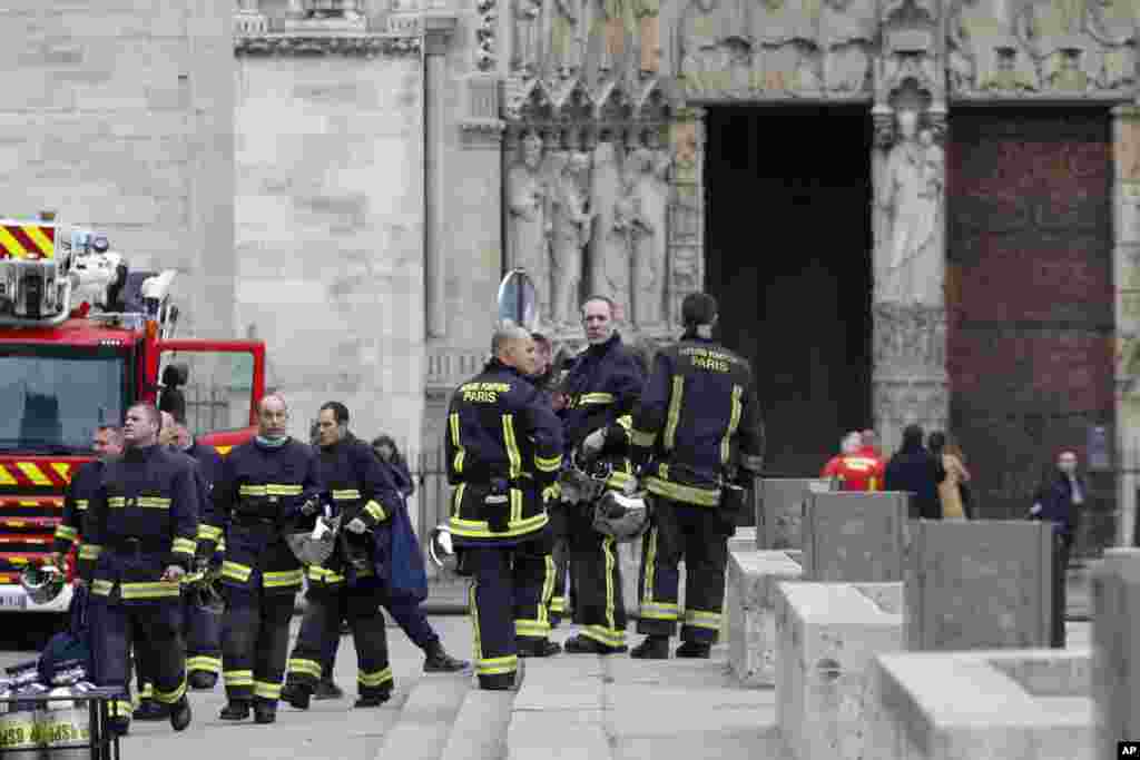 France Notre Dame Fire