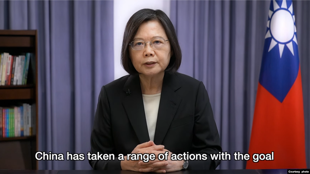 Presiden Taiwan Tsai Ing-wen melalui rekaman video berbicara di forum yang diadakan oleh George W. Bush Institute, Rabu 16 November 2022