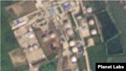 북한 남포 유류탱크 밀집지역에 추가로 30m 탱크 부지가 조성된 것으로 나타났다. 자료=Planet Labs.