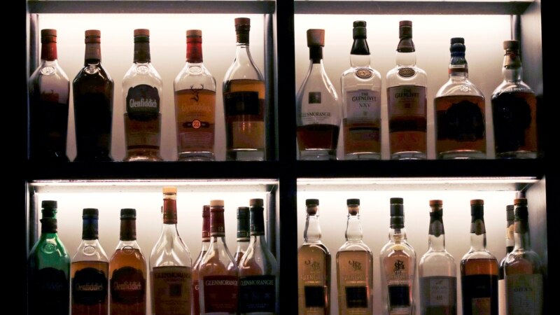 Americans Can Agree on One Thing: Happy Hours