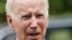 Presiden AS Joe Biden berbicara kepada media setelah terjadinya ledakan rudal yang diduga berasal dari Rusia di Polandia, di Bali, 16 November 2022. (Foto: REUTERS/Kevin Lamarque)