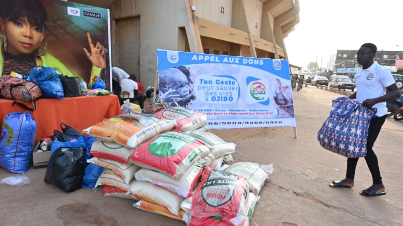 La faim frappe les villes burkinabè sous blocus jihadiste