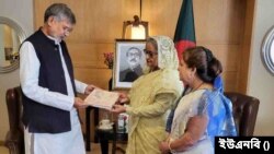 প্রধানমন্ত্রী শেখ হাসিনার সঙ্গে সাক্ষাৎ করেছেন ভারতীয় নোবেলজয়ী ও সমাজ সংস্কারক কৈলাশ সত্যার্থী।