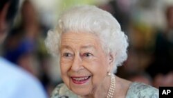 Королева Єлизавета ІІ найдовше перебувала на троні в історії Великої Британії – понад 70 років. Фото Крісті О'Коннор/Pool Photo via AP, File 