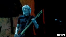 Roger Waters aseguró que tenía amigos que "están ahora en Caracas, y hasta ahora no hay guerra civil, no hay violencia y tampoco hay asesinatos".