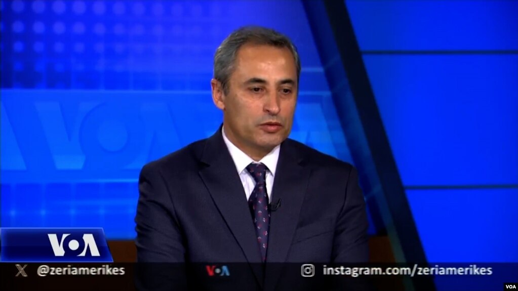 Çejku: Çdo zyrtar apo ish-zyrtar, të mbrohet me mjete juridike dhe jo politike