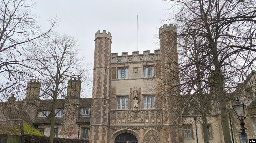 英国剑桥大学耶稣学院。该学院此前被爆出接受中国捐赠，涉嫌为中共洗白。（美国之音 李伯安）(photo:VOA)