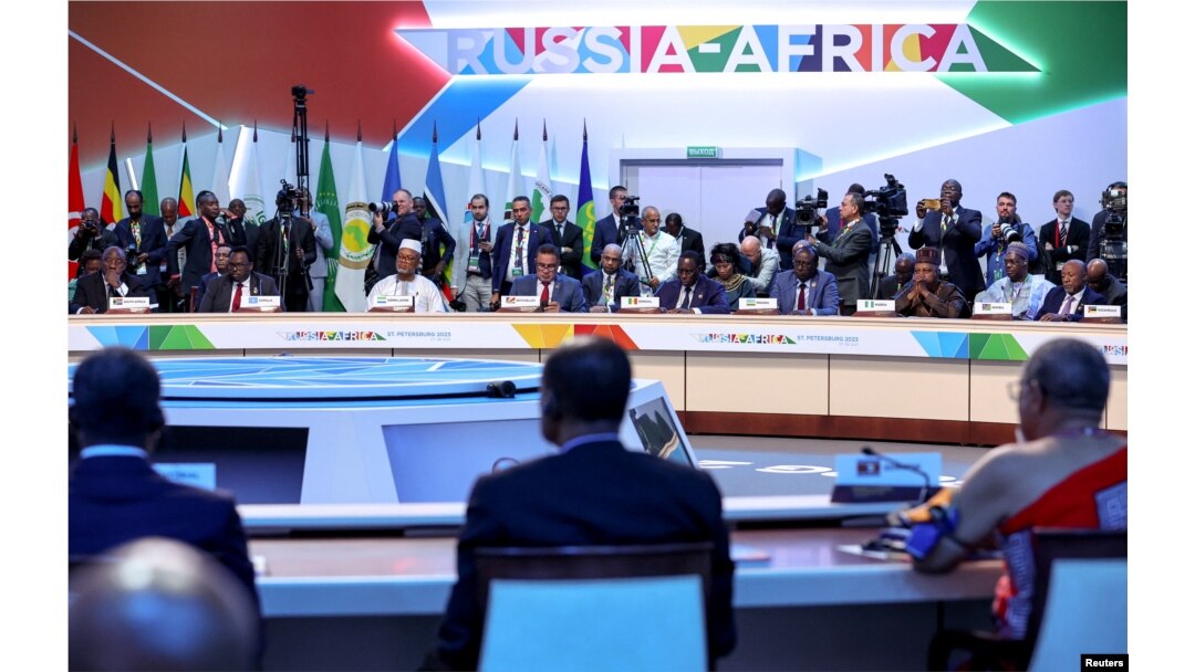 Peserta menghadiri sesi KTT Rusia-Afrika di Saint Petersburg, Rusia, 28 Juli 2023. (Foto: TASS via Reuters)
