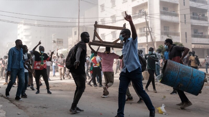 Sénégal: un étudiant meurt de blessures reçues lors d'une manifestation