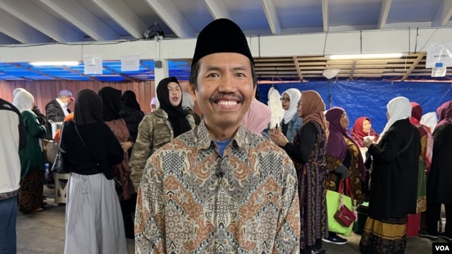 Adji Sudarmadji, presiden Indonesia Muslim Foundation di Los Angeles (dok: VOA)