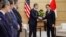 Держсекретар США Ентоні Блінкен з прем'єр-міністром Фуміо Кішідою в Токіо 7 листопада 2023 р.