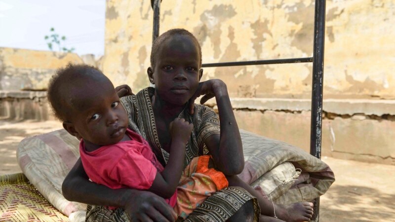 Les enfants soudanais réfugiés au Tchad en danger face à la malnutrition