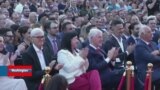 Kosovalı Bill Clintonlar eski Başkan Bill Clinton'la görüştü