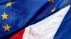 Fransa İçişleri Bakanı'nın toprak hakkını kaldıracakları yönündeki açıklamasına sol ve liberal kanat tepki gösterdi