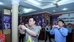 Bộ Công an bắt trợ lý của ông Vương Đình Huệ | VOA