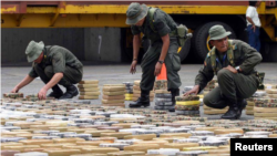 Kolombiya'da güvenlik birimlerince ele geçirilen kokain