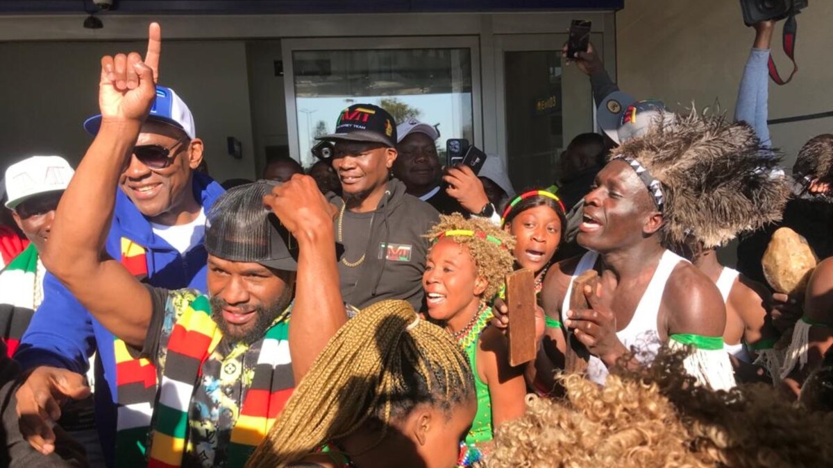 Boxing Legend Mayweather Attends Political Rally in Zimbabwe