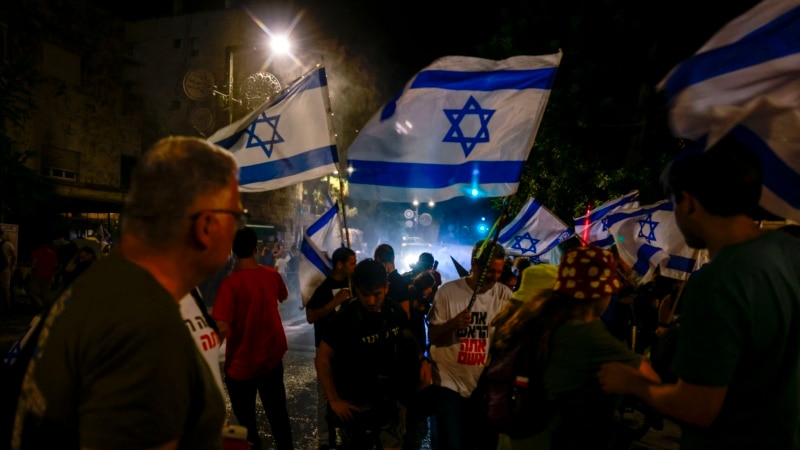 Israelis stage new mass demonstrations against Prime Minister Netanyahu