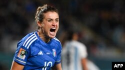 Italy's forward #10 Cristiana Girelli celebrates scoring her team's first goal during the Australia and New Zealand 2023 Women's World Cup Group G football match between Italy and Argentina at Eden Park in Auckland, July 24, 2023.