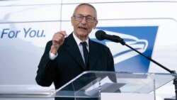 美國總統拜登的國際氣候政策高級顧問約翰·波德斯塔(John Podesta)在華盛頓的一場新聞發布會上發言。 (2022年12月20日)