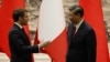 中国国家主席习近平在北京会晤到访的法国总统马克龙。（2023年4月6日）