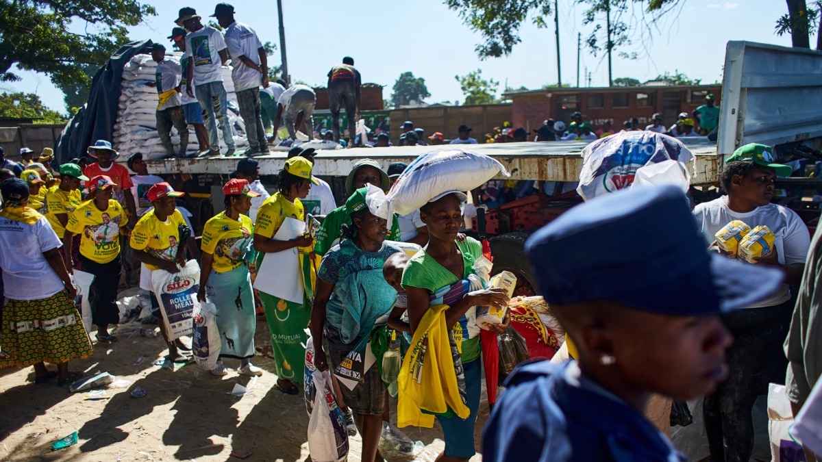 Zimbabwe Ruling Party Eyes Supermajority in Votes Without Opponents