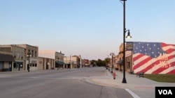 Main Street, in Marion, Kansas. The town of under 2,000 residents is a growing rarity in the U.S. with its family owned newspaper. (VOA/Liam Scott)