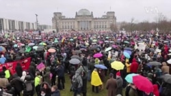 Илјадници Германци повторно на улиците против десничарски ексремизам