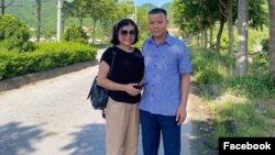 Vietnamese blogger and VOA contributor Le Anh Hung, right, is pictured on July 5, 2023, with an unidentified woman. (Facebook/Le Quoc Quan)