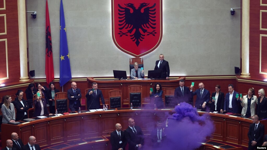 ALBANIA-PARLIAMENT/OPPOSITION