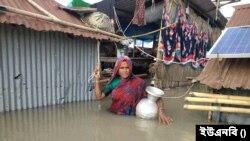 কুড়িগ্রামে অর্ধলক্ষ মানুষের সাথে যোগ হয়েছে আরো মানুষ।