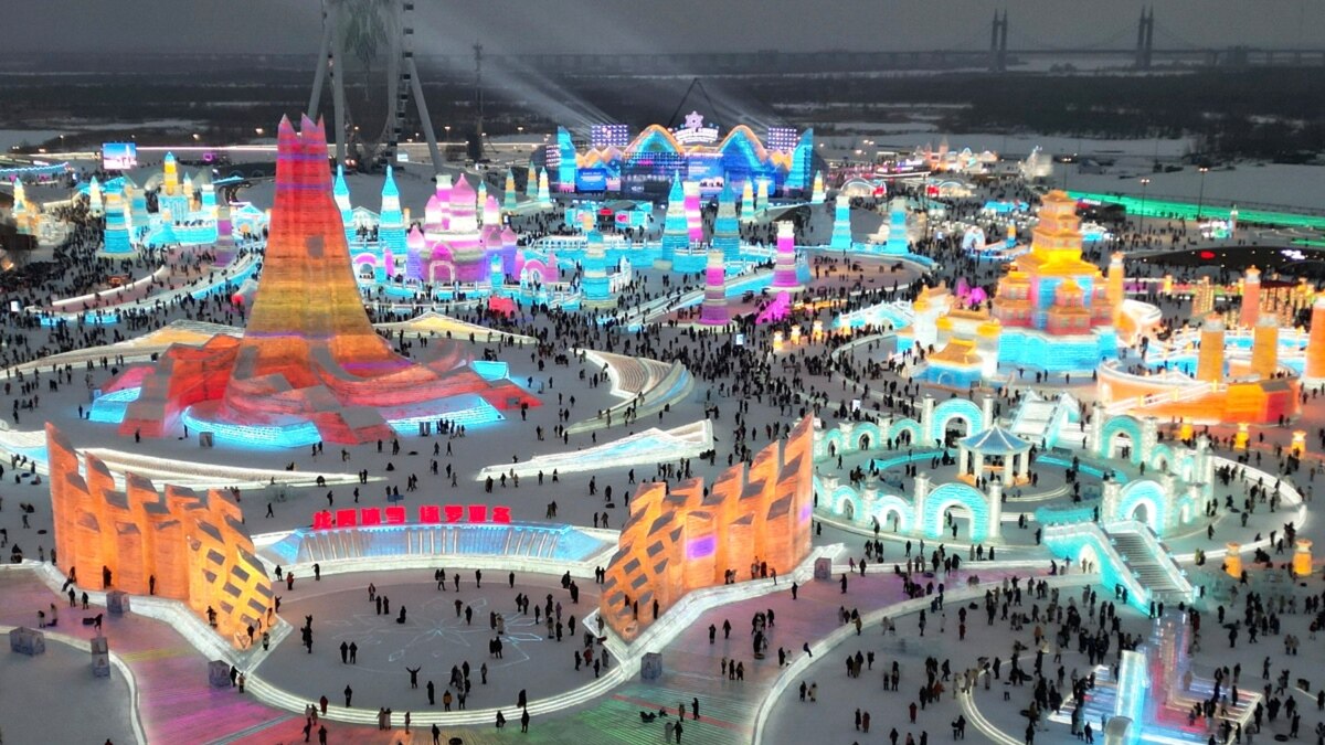 哈尔滨接棒淄博成网红城市 冬季过后能否维持长红？