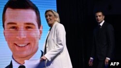 Marine Le Pen et Jordan Bardella, les leaders de l'extrême droite française.