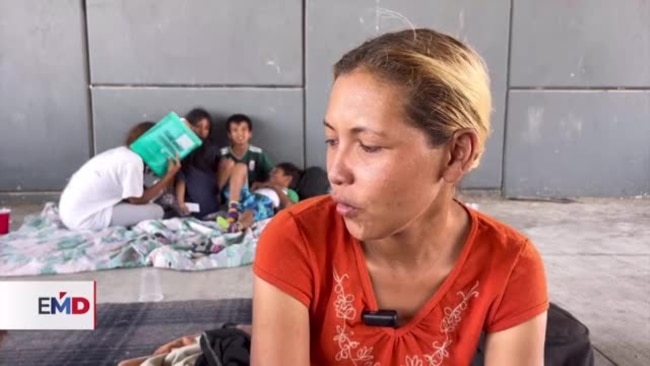 A pesar del intenso calor, migrantes intentan cruzar frontera sur de EEUU