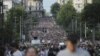 Učesnici skupa "Srbija protiv nasilja" u protesnoj šetnji niz Ulicu kneza Miloša, Begradu, 1. jula 2023. (Foto: FoNet)