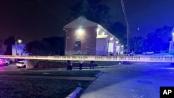 Policijska traka oko područja masovne pucnjave u Baltimoru, Merilend, 2. jula 2023. (Policija Baltimora preko AP)