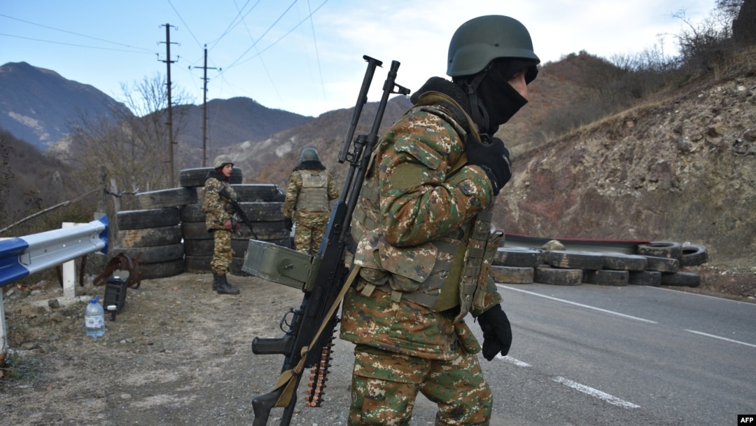 ՀՀ-Ադրբեջան սահմանային գոտում գտնվող անցակետը Չարեքթար գյուղի մերձակայքում, նոյեմբերի 25, 2020 թ. (Լուսանկարը՝ Կարեն ՄԻՆԱՍՅԱՆԻ/AFP)