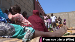 Deslocados em casas de familiares, em Pemba, Moçambique