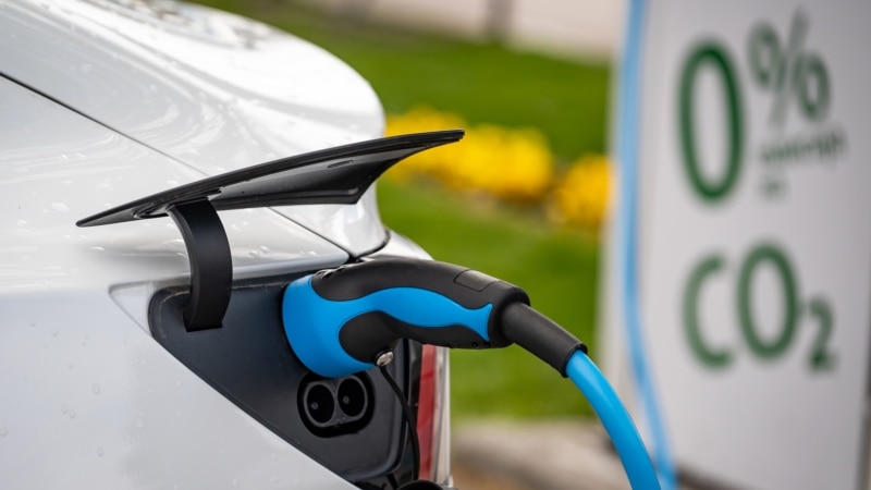 بحران نفت و گاز اروپایی‌ها را به انرژی‌های تجدیدپذیر ترغیب کرده است