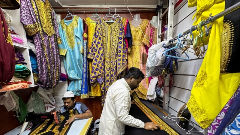 Penjahit di Bahrain Capai Puncak Kesibukan Menjelang Lebaran