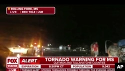 Відеокадр з каналу Fox Weather показує руйнування в Роллінг-Форк, Міссісіпі, 24 березня 2023 року. (Fox Weather via AP)