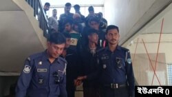 বাংলাদেশে অস্ত্র নিয়ে অনুপ্রবেশকারী ২৩ রোহিঙ্গার বিরুদ্ধে বিজিবির মামলা, রিমান্ড চেয়েছে পুলিশ