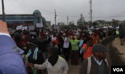 Business was briefly interrupted as demonstrators protested same-sex marriages, in Blantyre, July 13, 2023. (Lameck Masina/VOA)